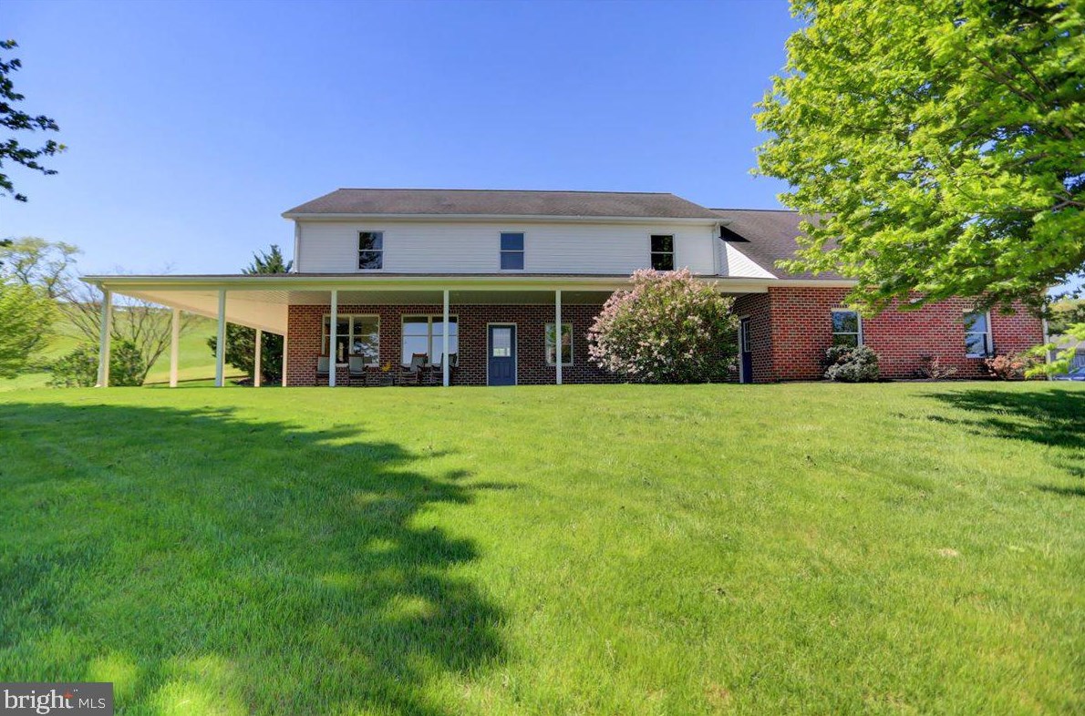 6100 Hess Benedict Rd, Roadside, PA 17268-8999