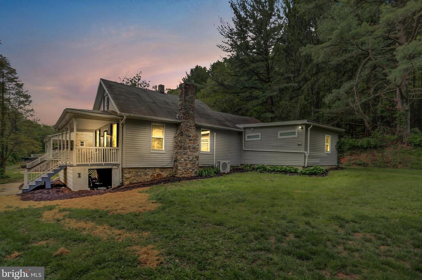 8240 Lincoln Way E, Fayetteville, PA 17222