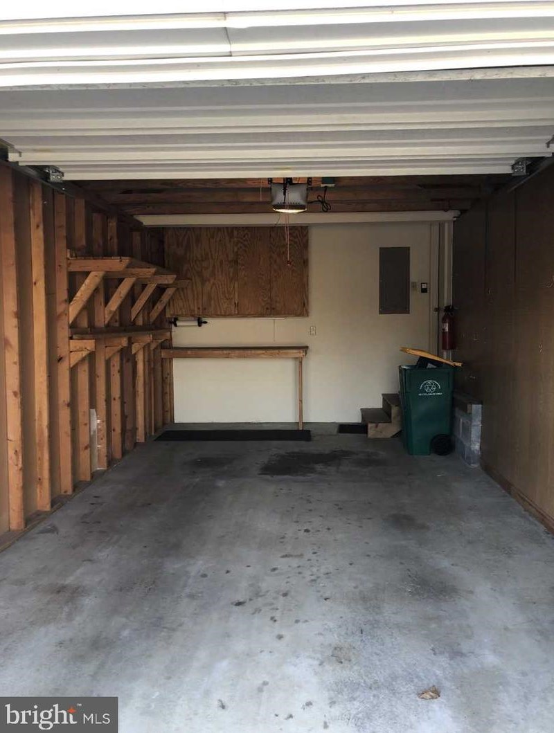 975 Byers Ave, Chambersburg, PA 17201
