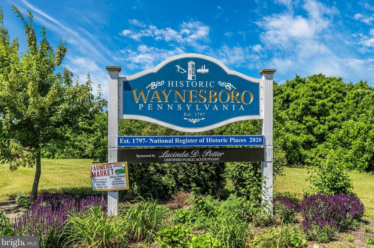 12245 Red Hawk Dr, Roadside PA  17268-8320 exterior