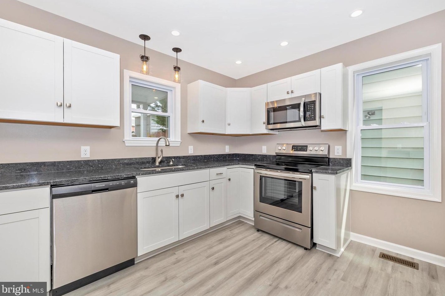 617 Maple St, Roadside PA  17268-2227 exterior