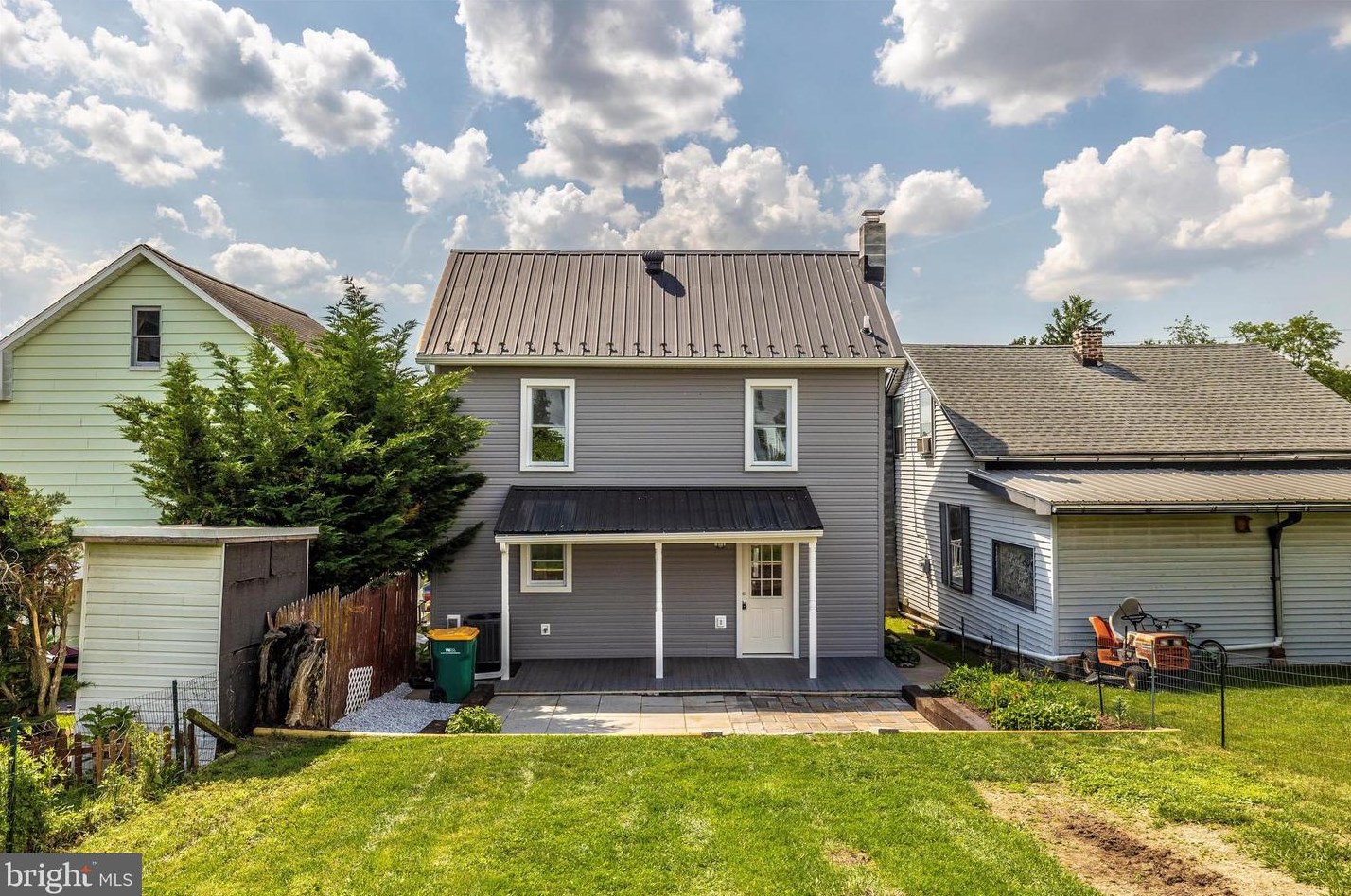617 Maple St, Roadside PA  17268-2227 exterior