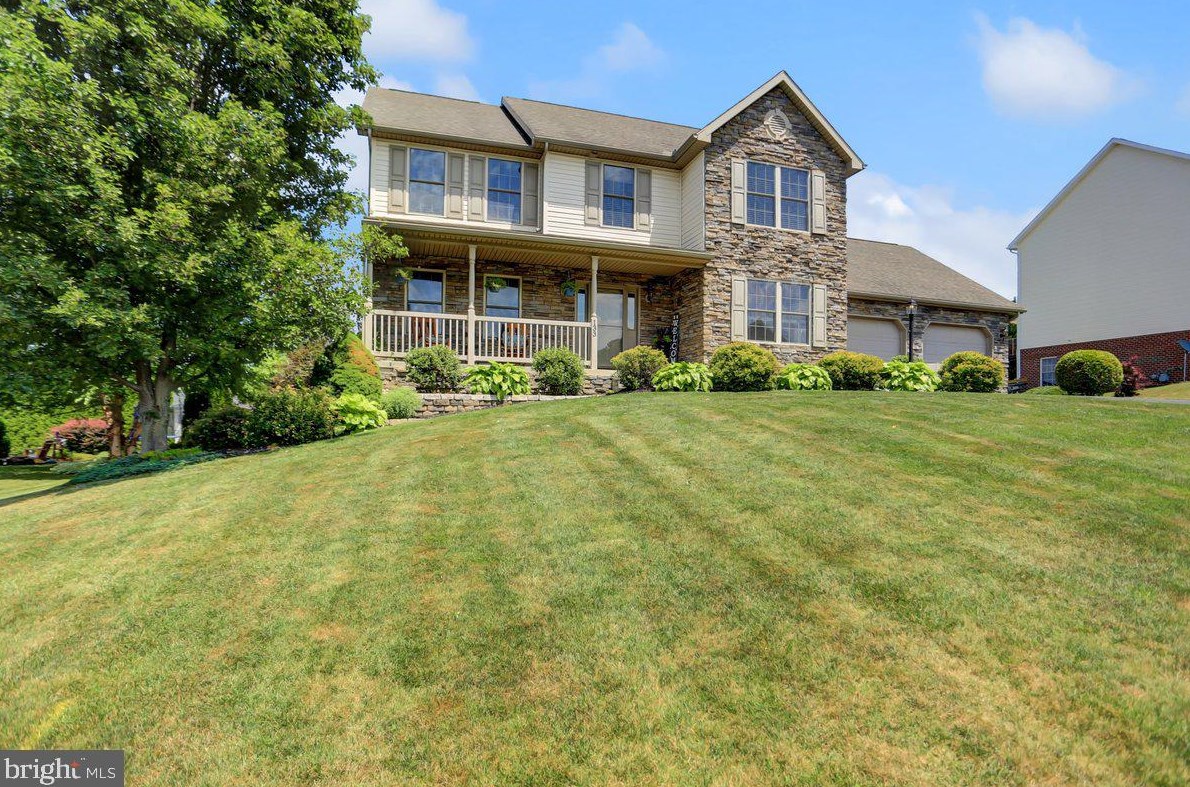 133 Granny Smith Ln, Fayetteville, PA 17222-9375