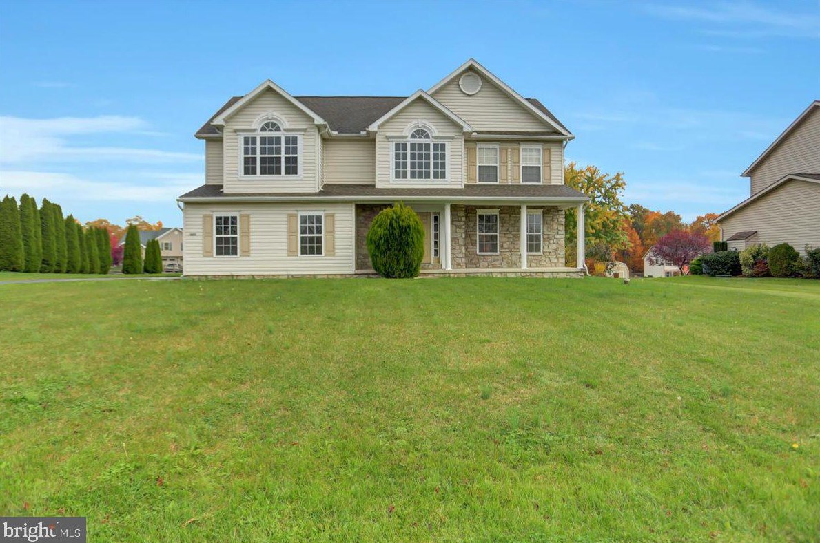 1377 Mallard Dr, Chambersburg, PA 17202-7628