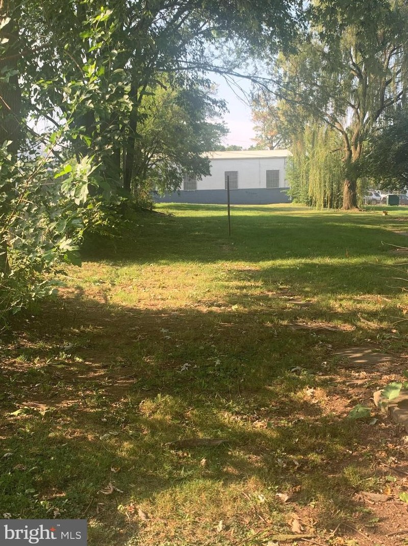 270 Catherine St, Chambersburg, PA 17201-3563