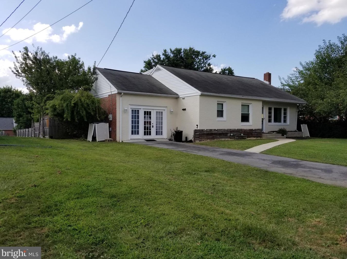210 Strickler Ave, Roadside, PA 17268-1863