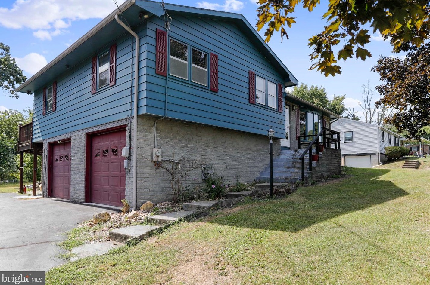 1080 Tallow Hill Rd, Chambersburg, PA 17202