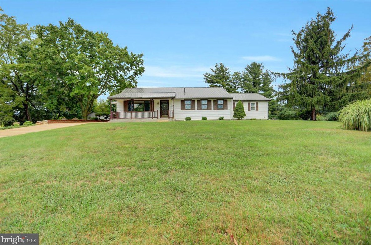 117 Maranatha Dr, Saint Thomas, PA 17252-9638