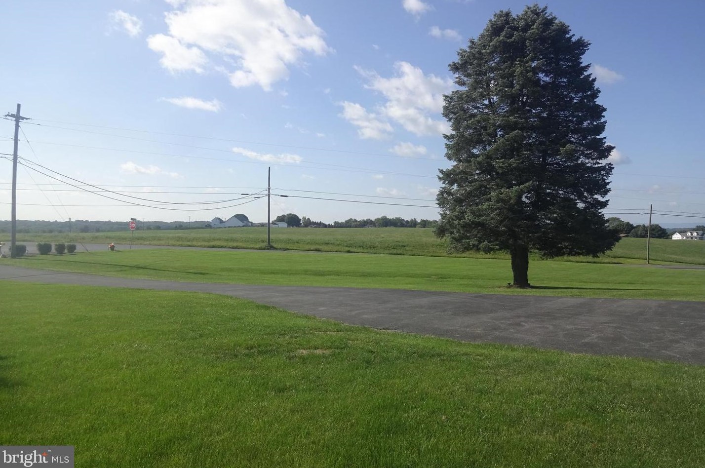 1009 Brechbill Rd, Chambersburg, PA 17202-9403