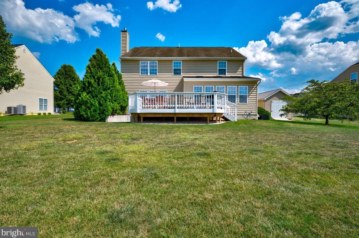 6063 Mountain View Dr, Chambersburg, PA 17202-9608