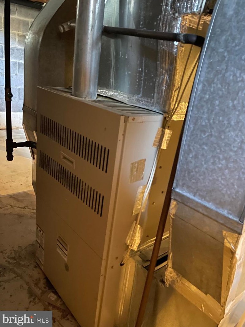 4124 Lincoln Way, Fayetteville PA  17222-1125 exterior