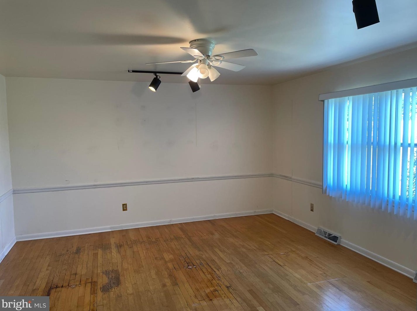 4124 Lincoln Way, Fayetteville PA  17222-1125 exterior