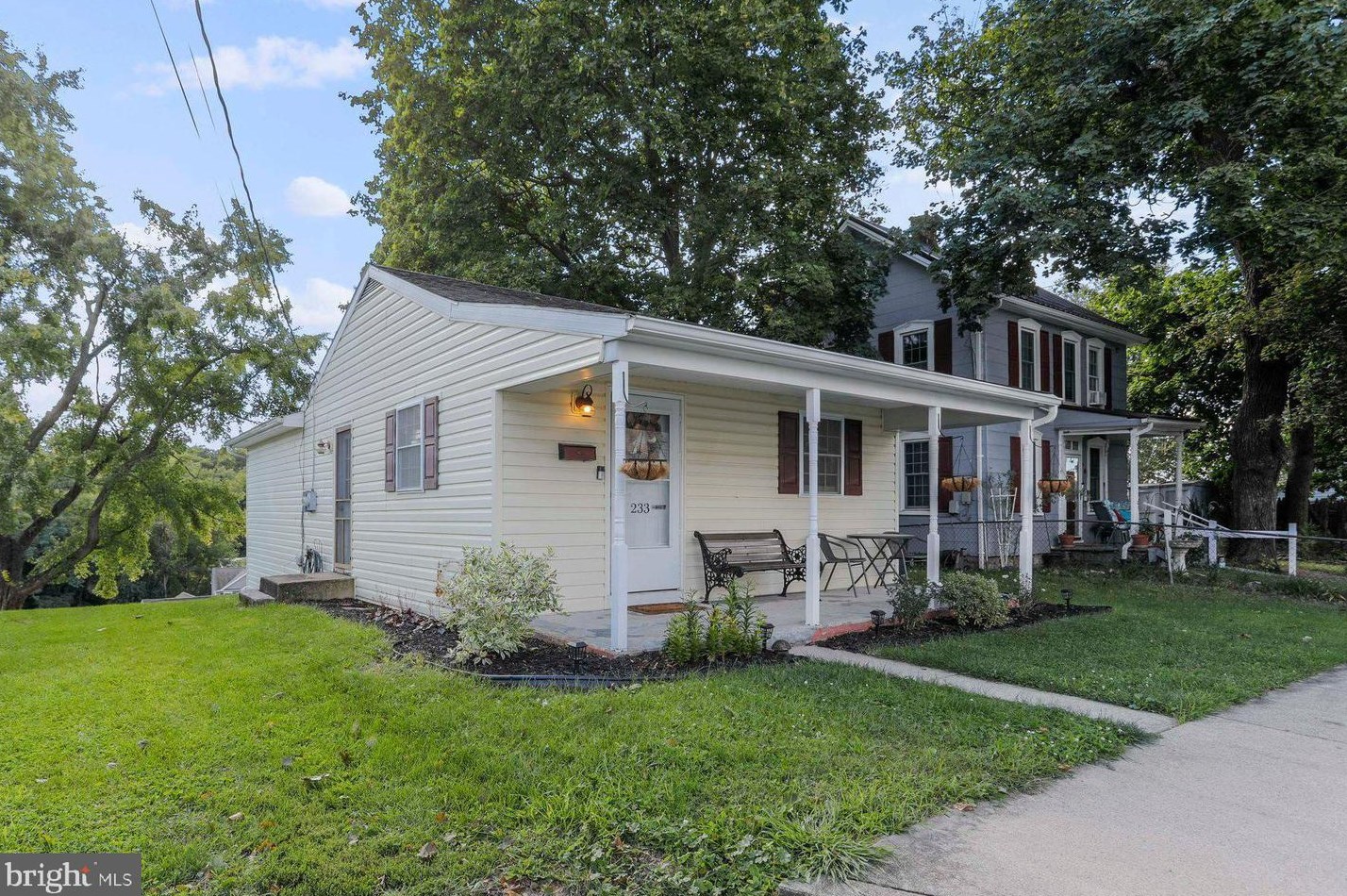 233 Wayne Ave, Roadside, PA 17268-1143