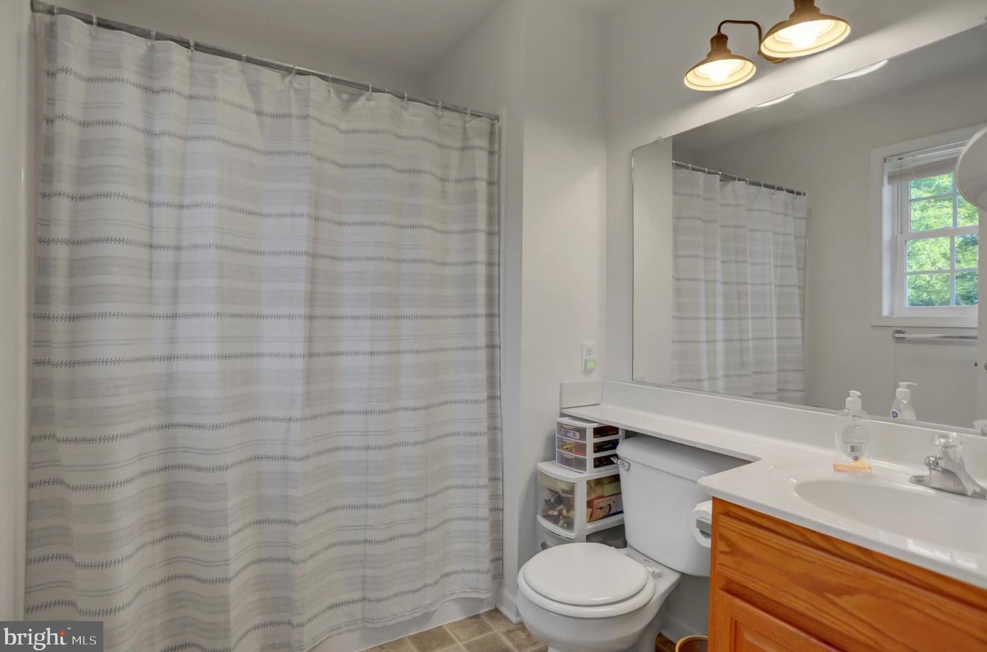 12 Feaster Rd, Chambersburg PA 17202-9262 exterior