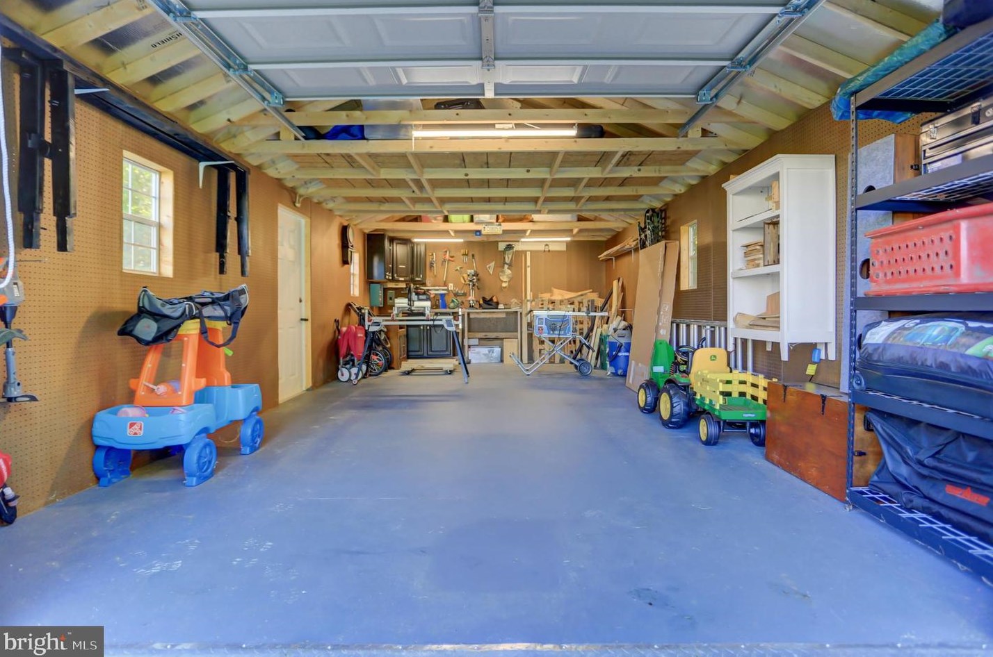 12 Feaster Rd, Chambersburg PA 17202-9262 exterior