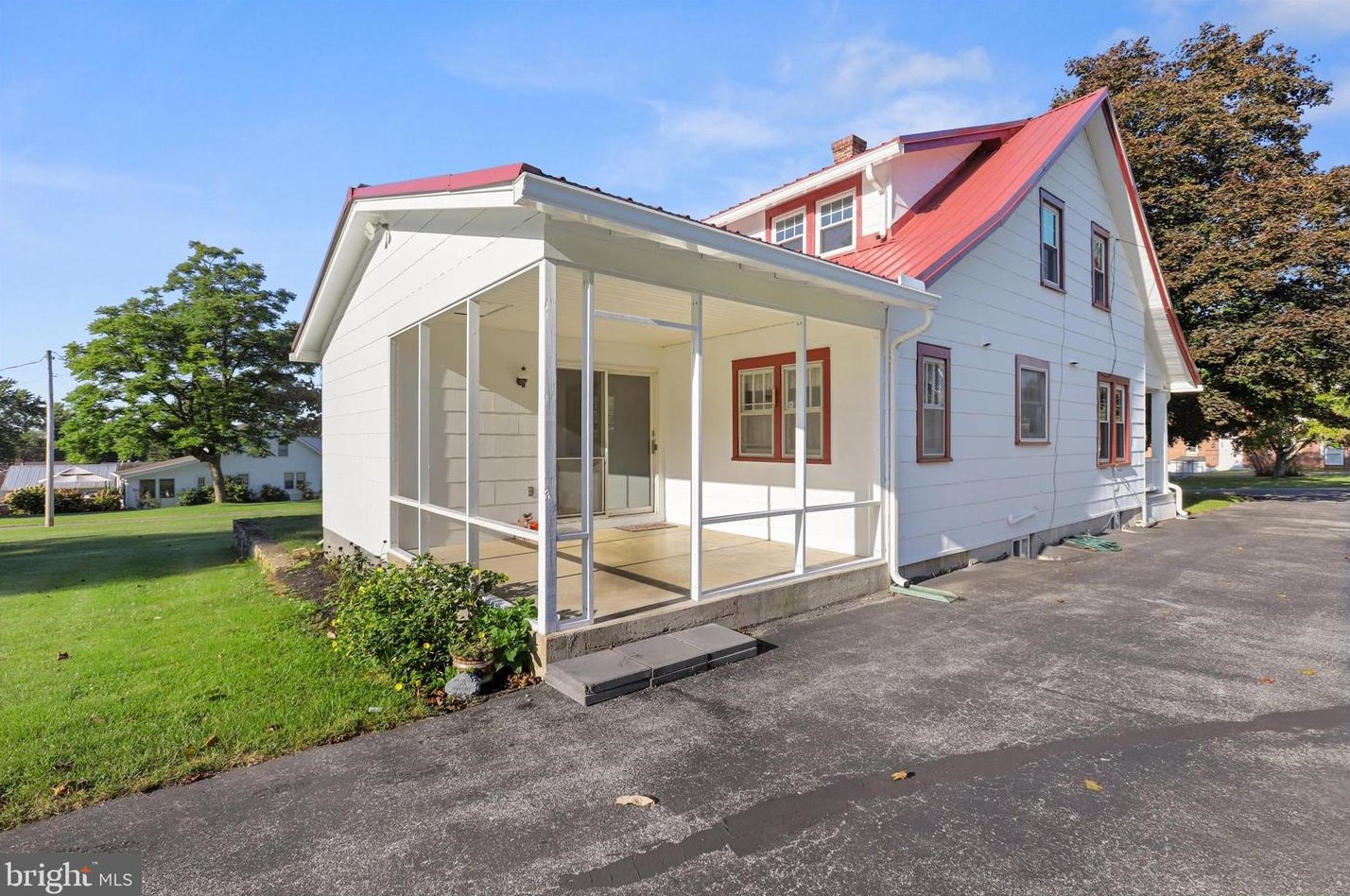986 Coldspring Rd, Fayetteville, PA 17222-9754