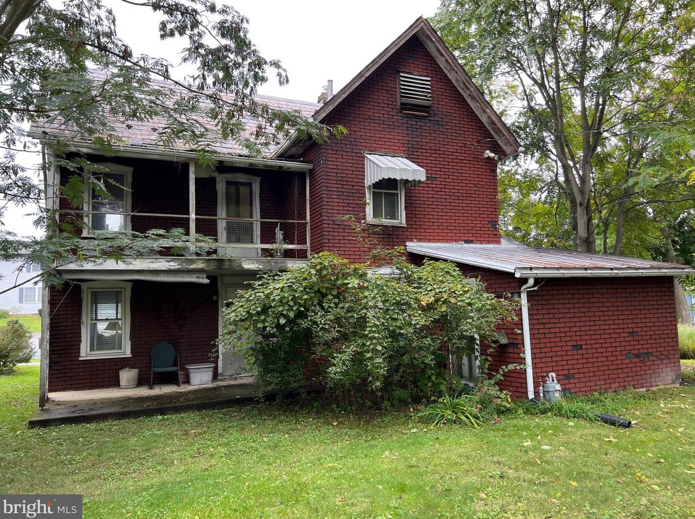 330 Center St, Chambersburg, PA 17201-1106