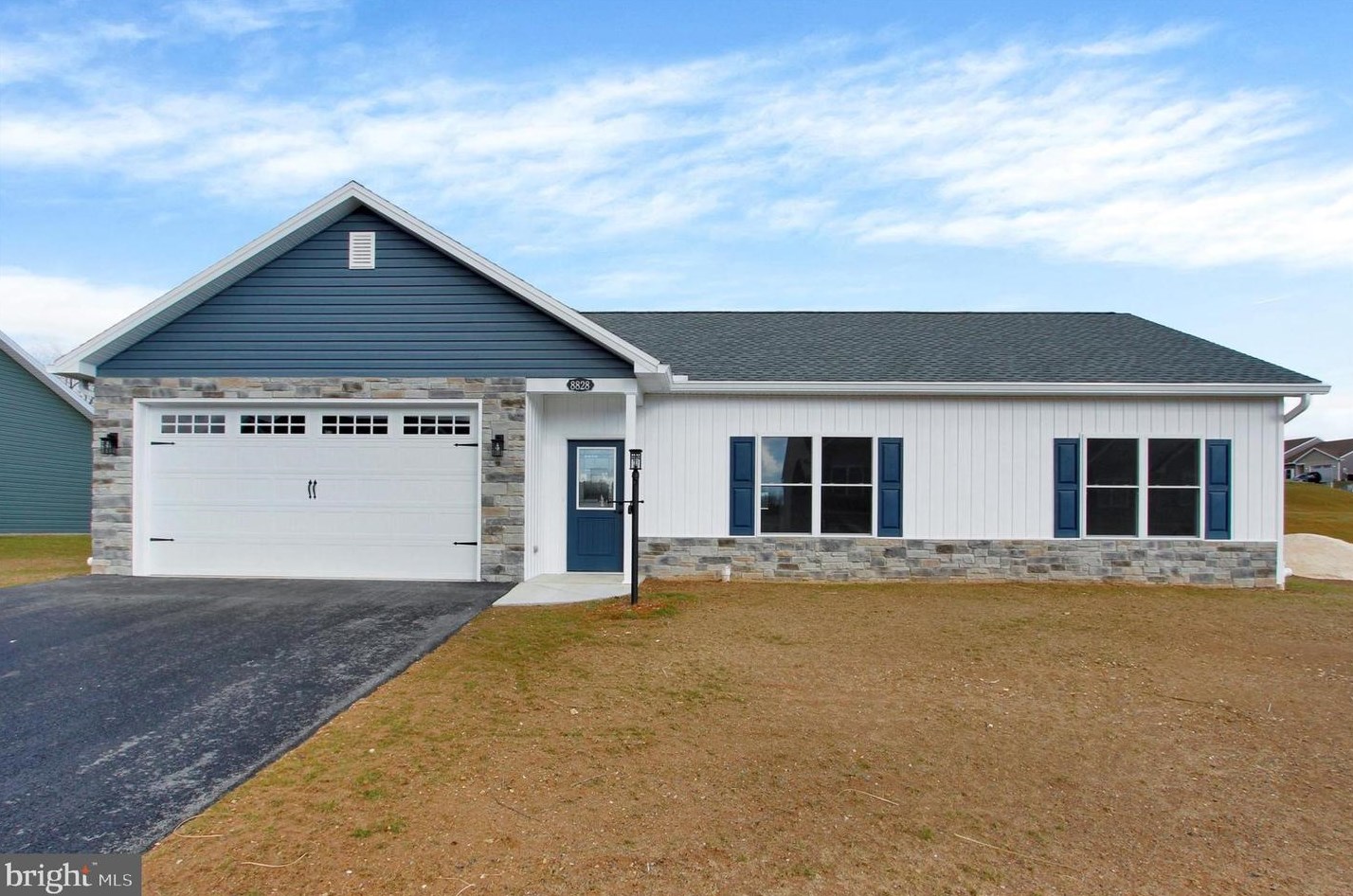 8828 Casper Dr, Roadside, PA 17268-7949
