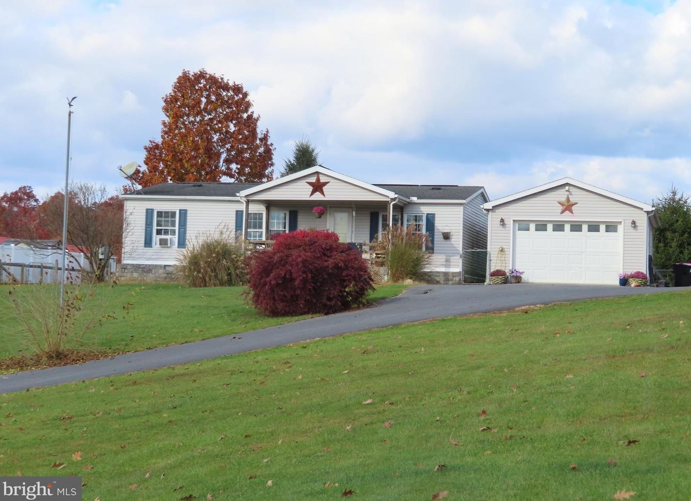 6053 Hager Rd, Upton PA  17225-9006 exterior