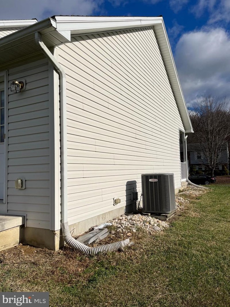 3847 Mountain Shadow Cir, Fayetteville PA  17222-9342 exterior