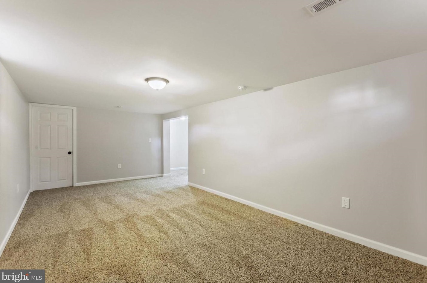 121 Lincoln Dr, Fayetteville PA  17222-1009 exterior