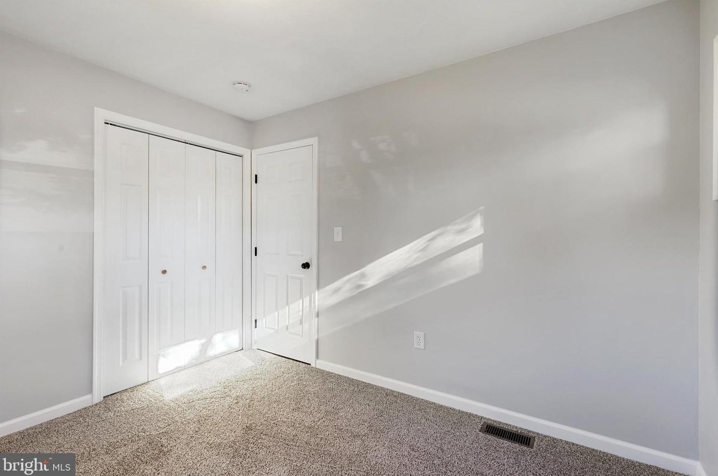 121 Lincoln Dr, Fayetteville PA  17222-1009 exterior