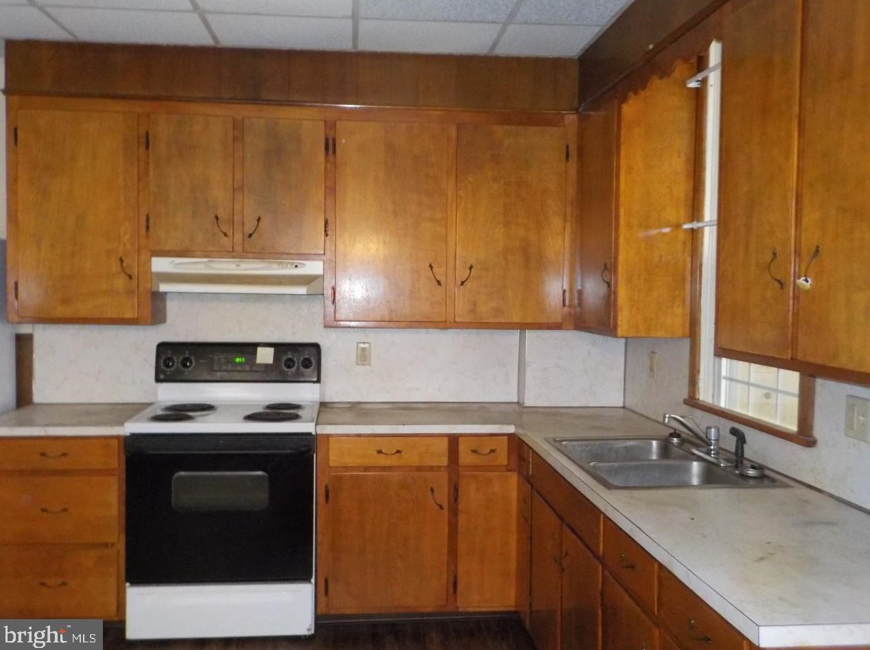 466 E King St, Chambersburg, PA 17201