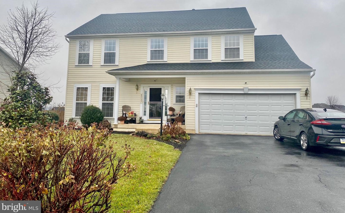 5717 Whinstone Way, Chambersburg, PA 17202-7380
