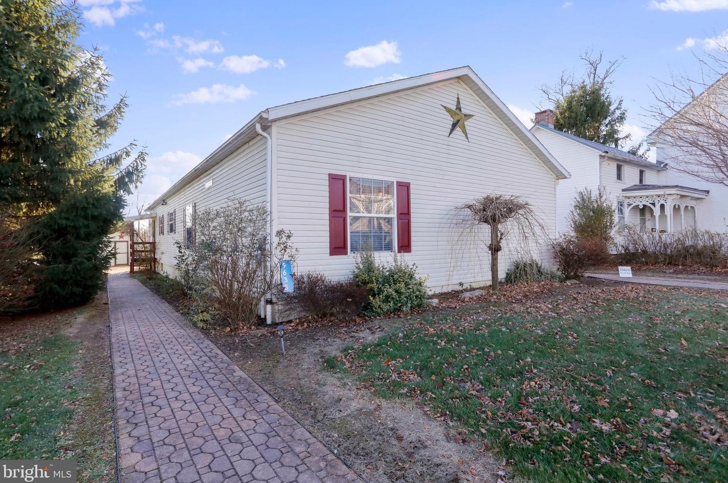 9638 Upper Strasburg Rd, Upperstrasburg, PA 17265-9724