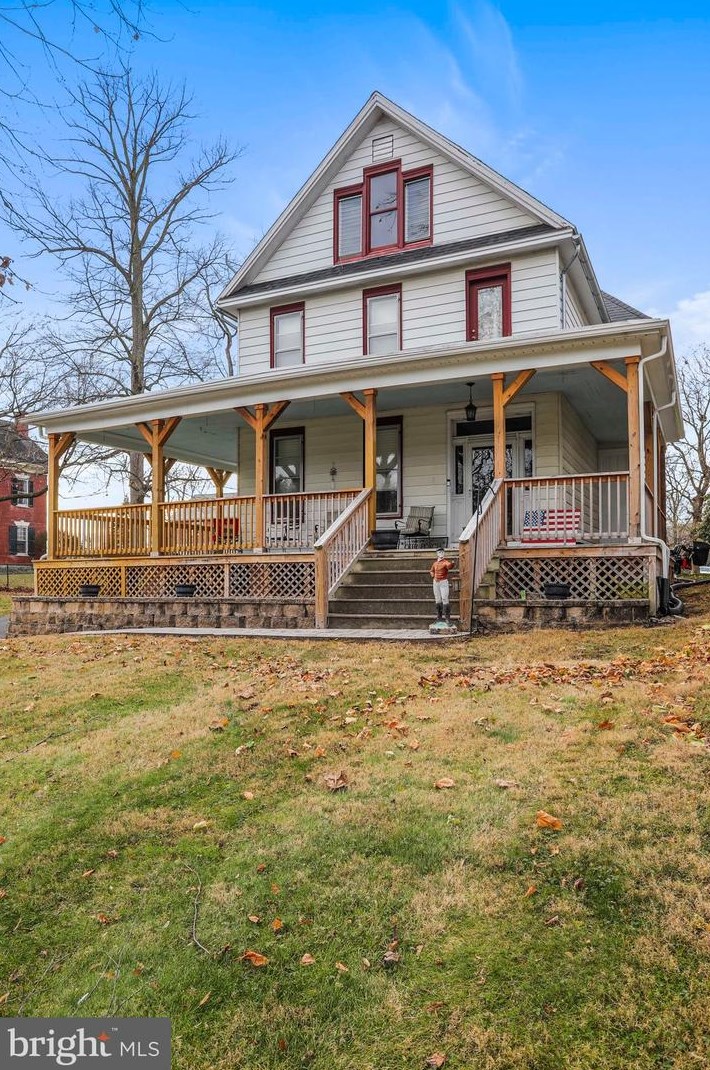 38 Linden Ave, Dickey, PA 17236-1419