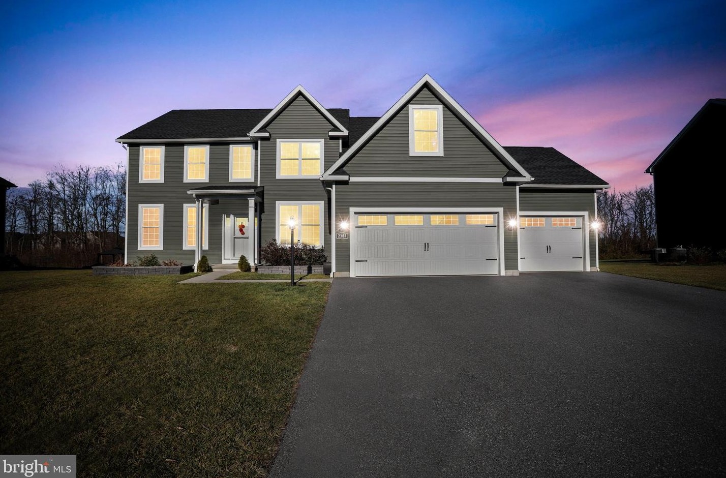 2383 Austin Ave, Chambersburg, PA 17202-7136
