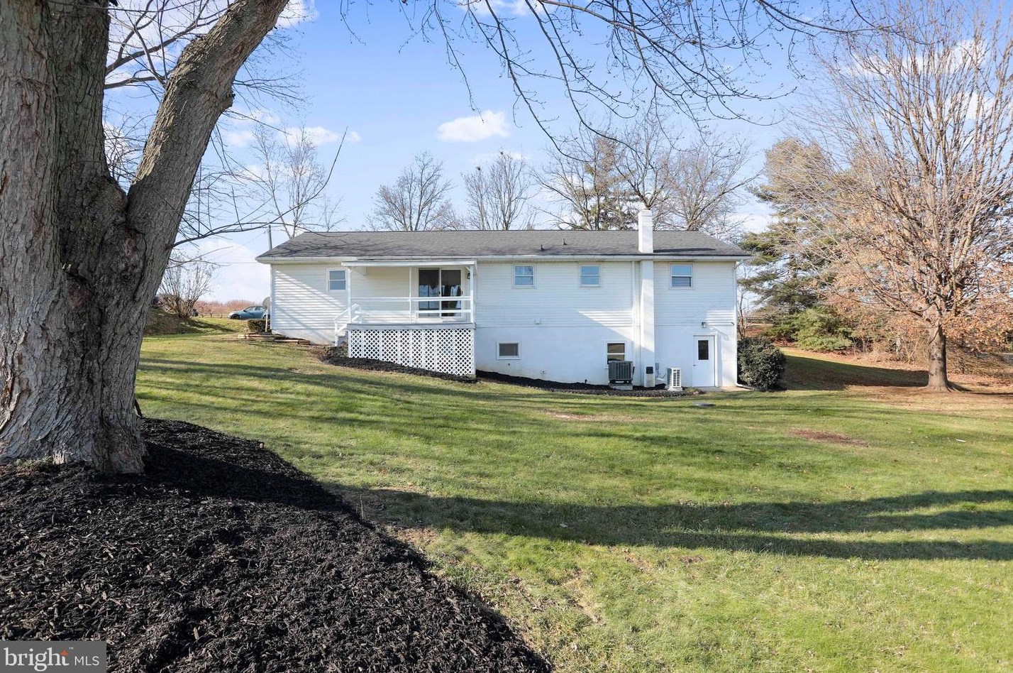 6456 Wayne Hwy, Roadside PA  17268-9622 exterior