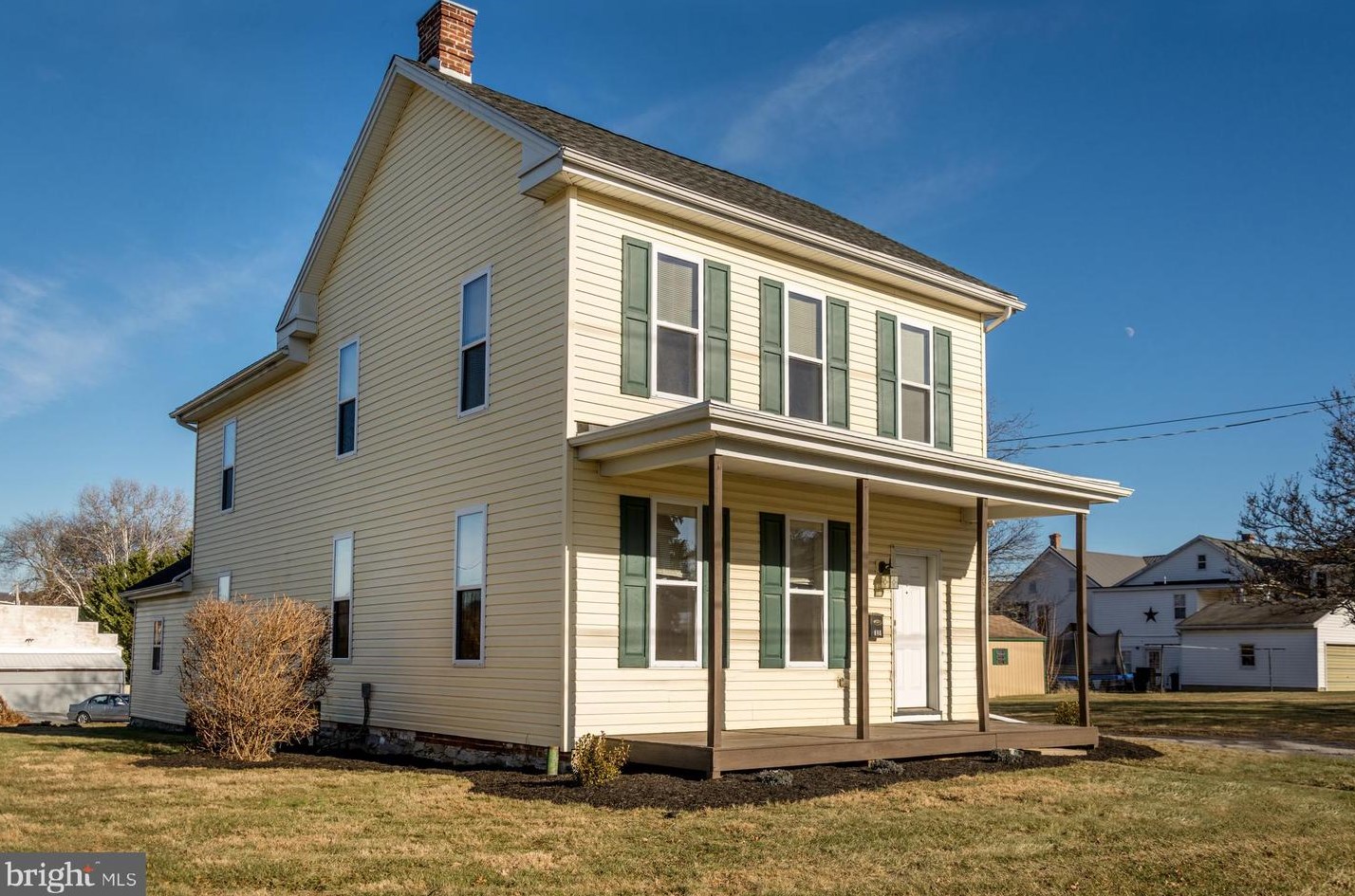 107 E 3rd St, Roadside, PA 17268