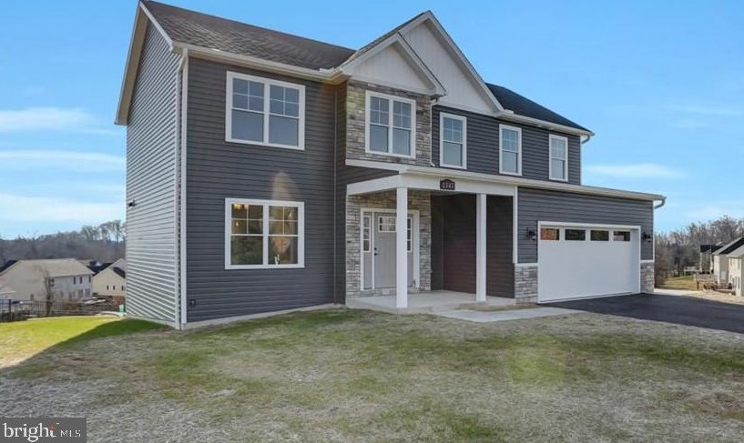 2347 Castlegreen Dr, Upton, PA 17225