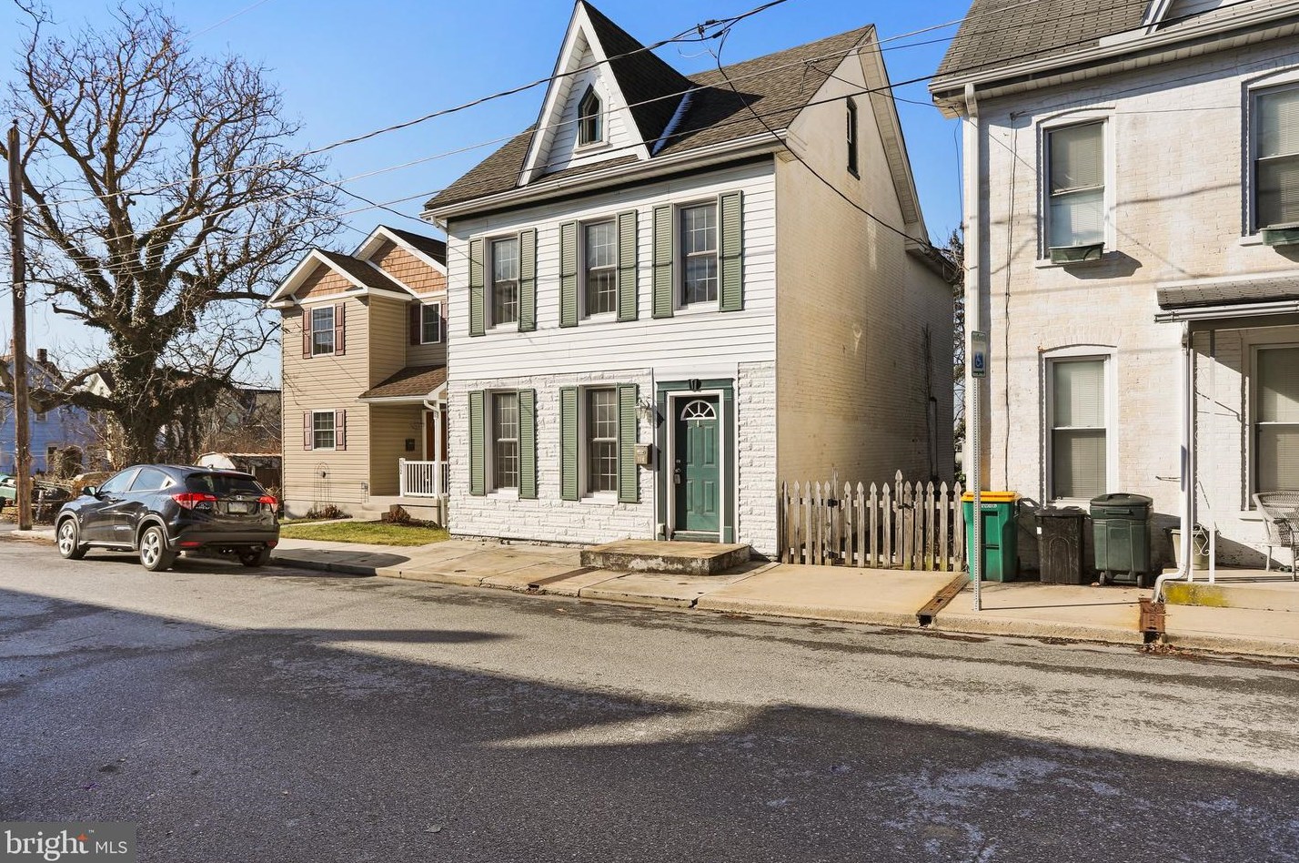 114 Harrison Ave, Roadside, PA 17268