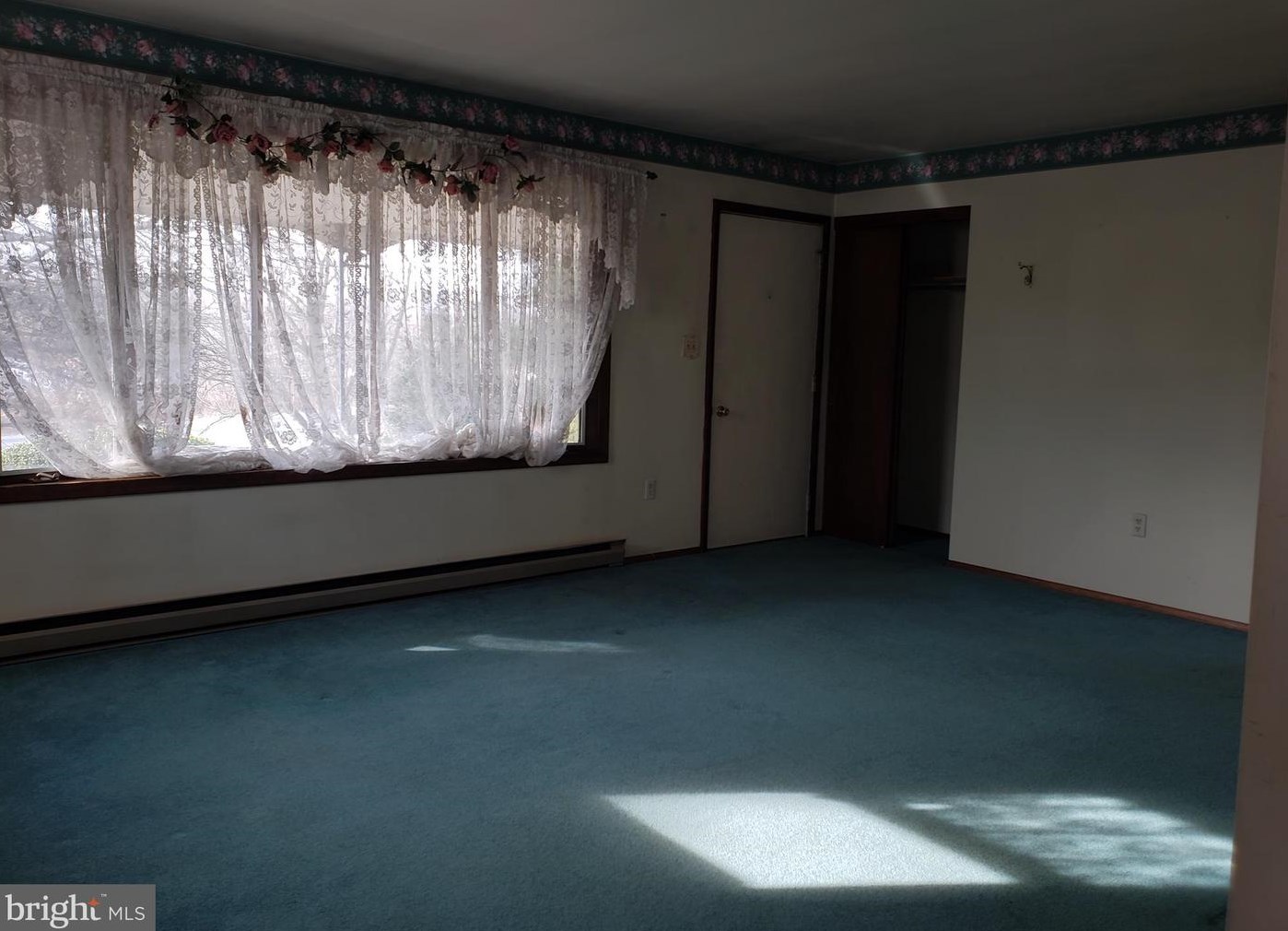 4516 Black Gap Rd, Chambersburg, PA 17202