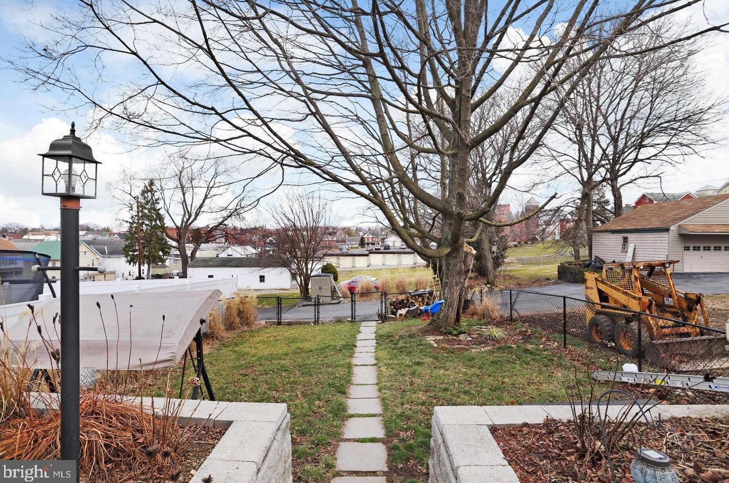 21 3rd St, Roadside PA  17268-1641 exterior