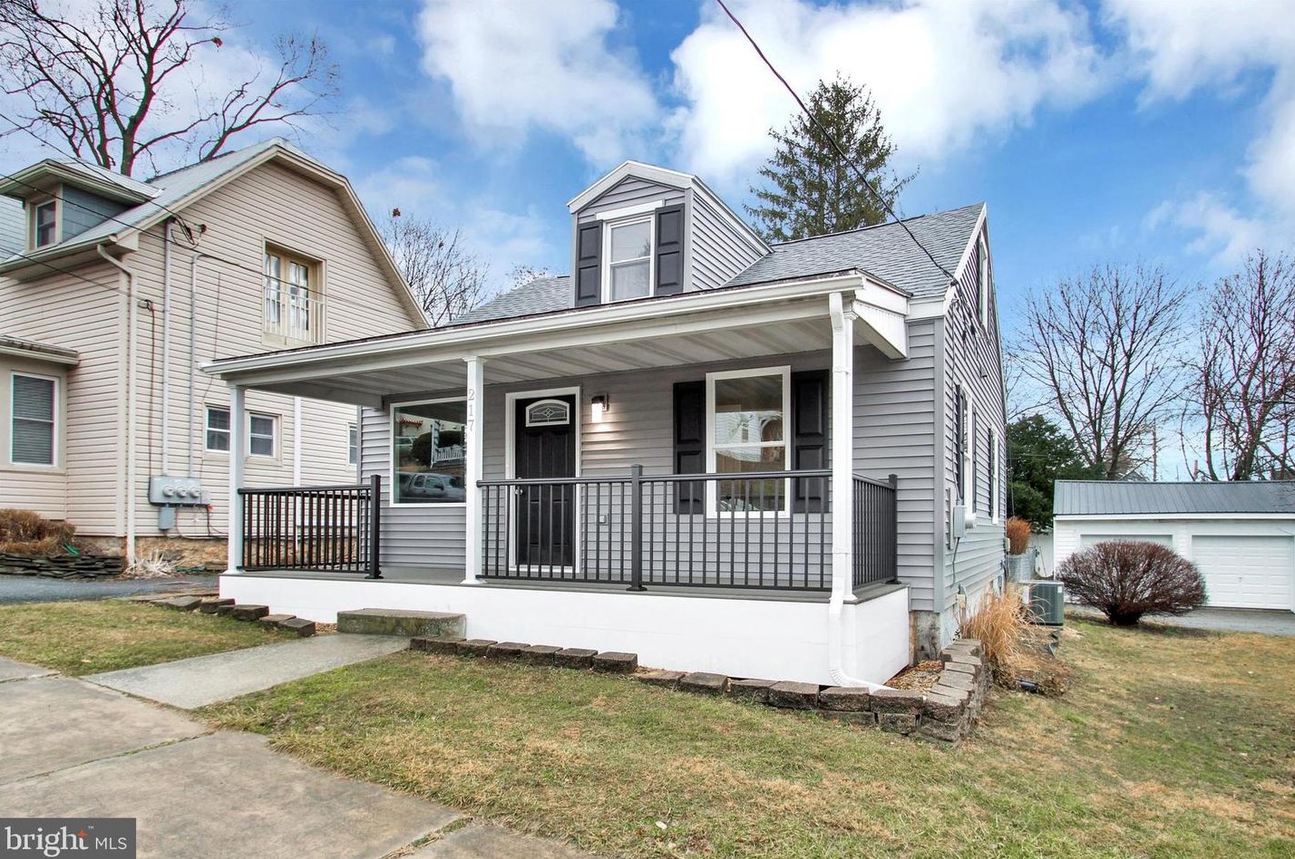 217 Church St, Roadside, PA 17268-1155