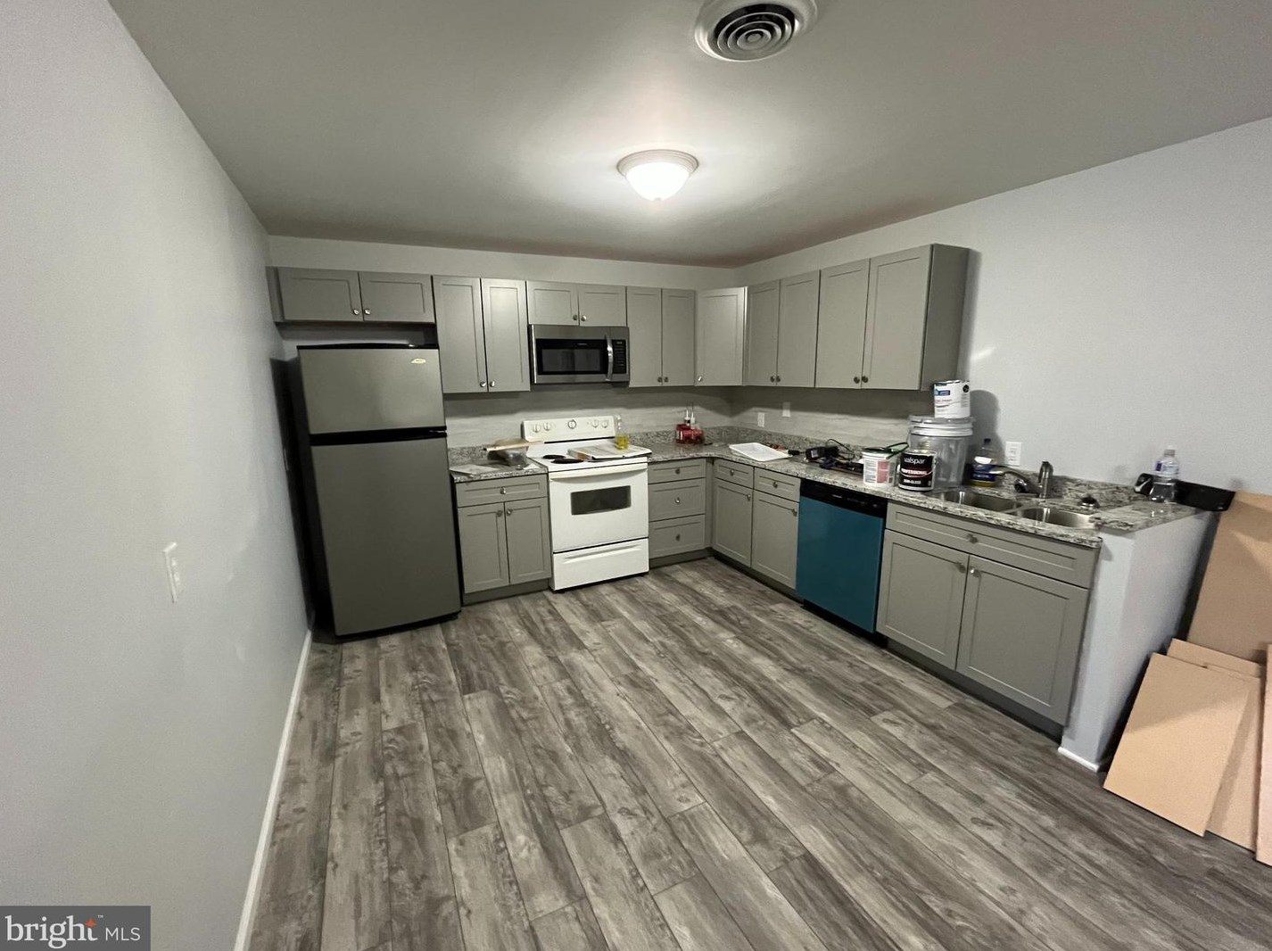 29 Philadelphia Ave #a, Roadside, PA 17268