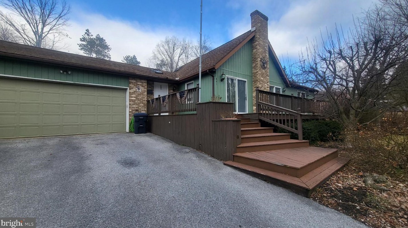 841 Knob Hill Rd, Fayetteville, PA 17222-9728