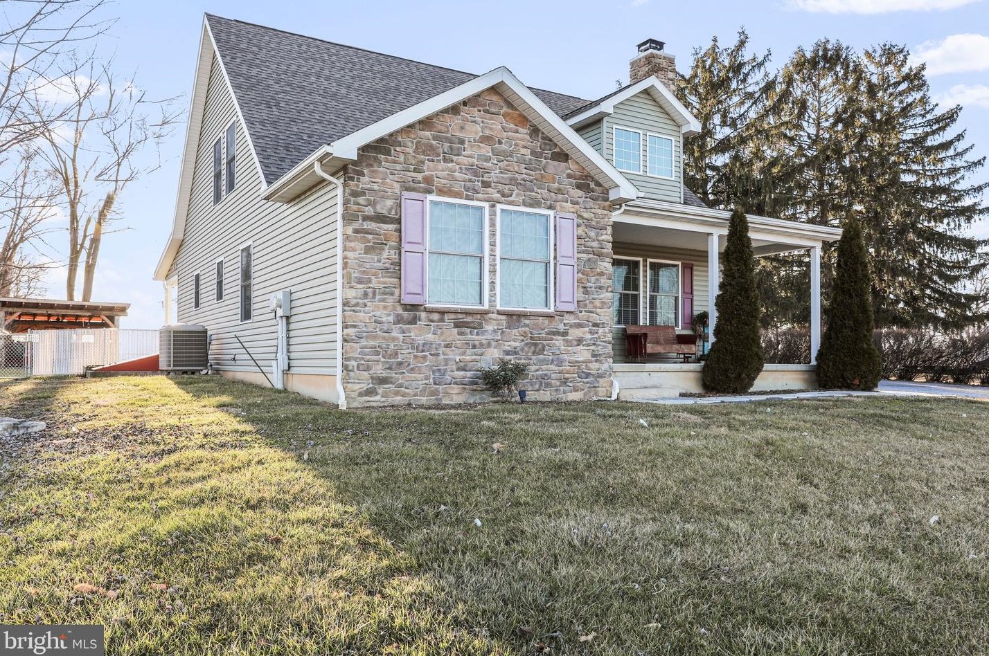 2349 Black Gap Rd, Fayetteville, PA 17222-9746