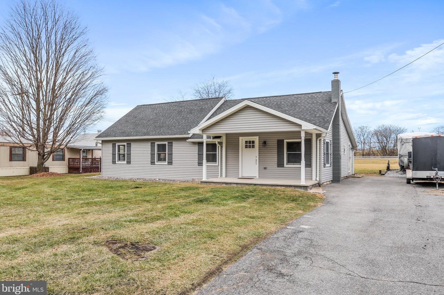 9204 Pineville Rd, Lees Cross Roads, PA 17257