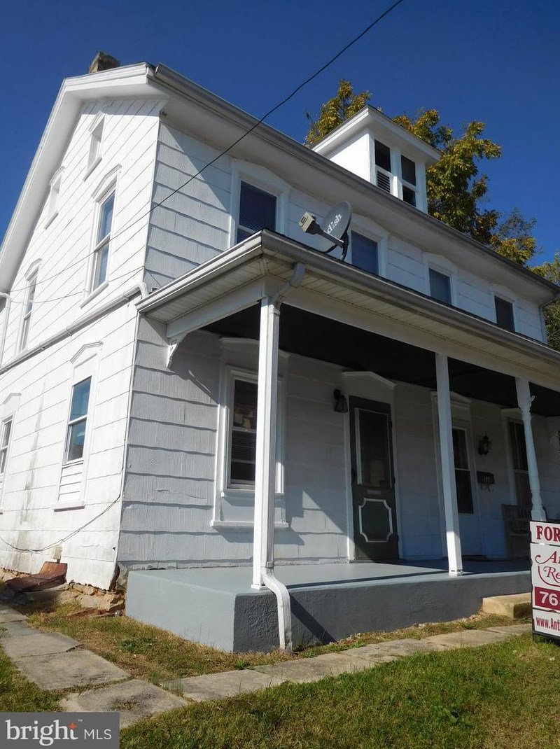 120 Hamilton Ave, Roadside, PA 17268