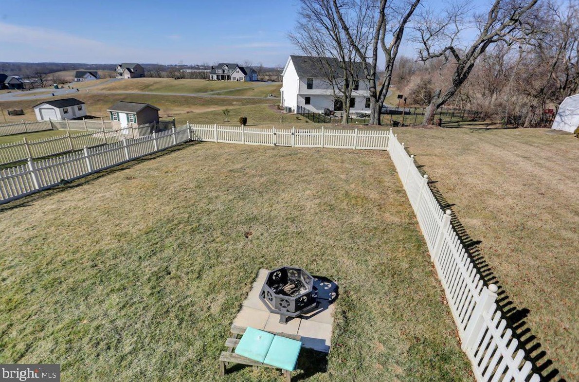 400 Frick Ave, Roadside PA  17268-1034 exterior