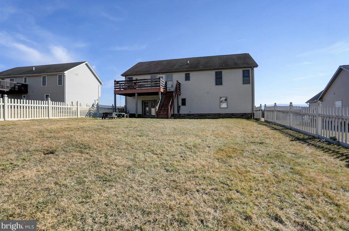 400 Frick Ave, Roadside PA  17268-1034 exterior