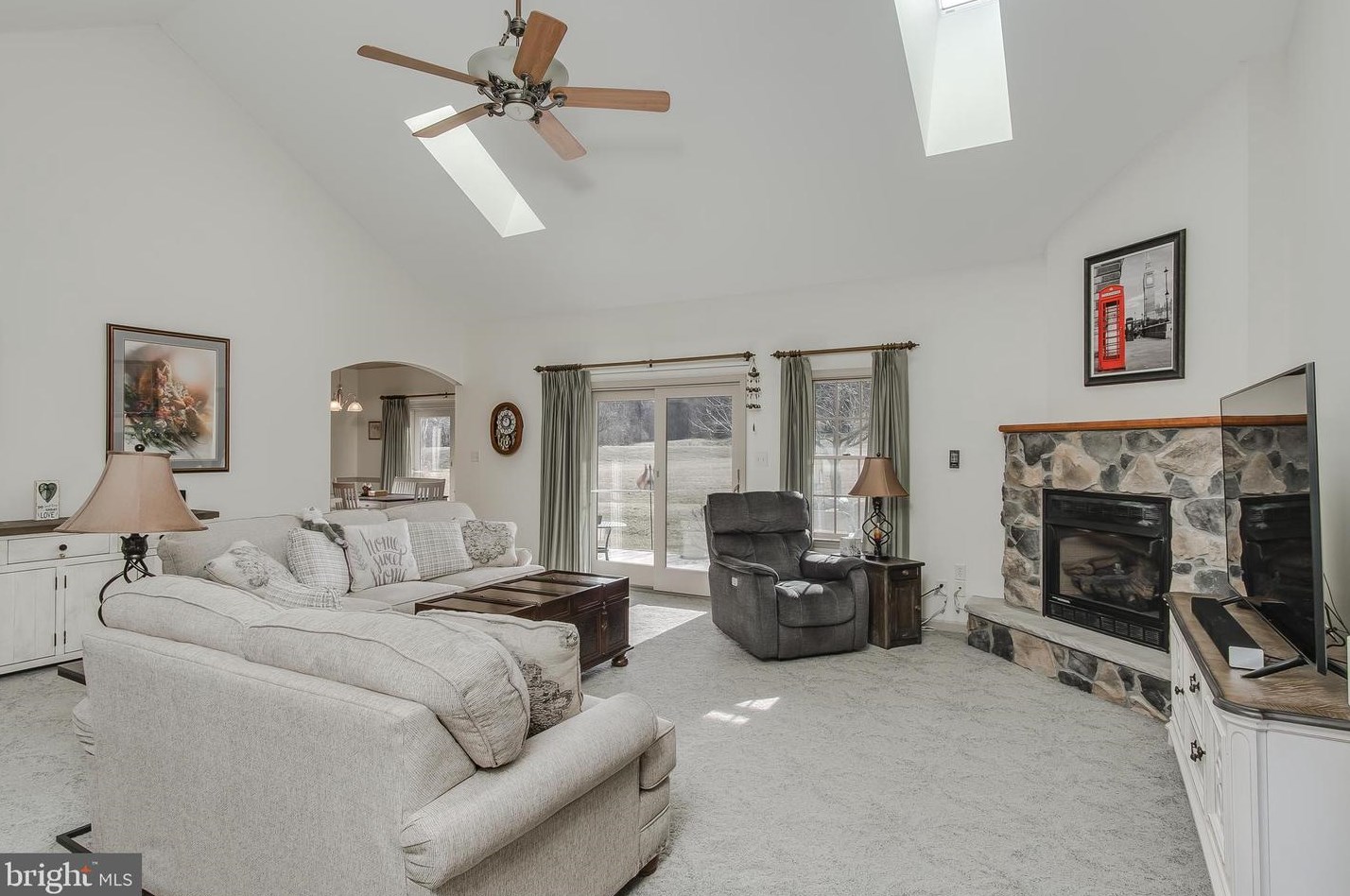 11302 Greenridge Dr, Roadside PA  17268-8813 exterior