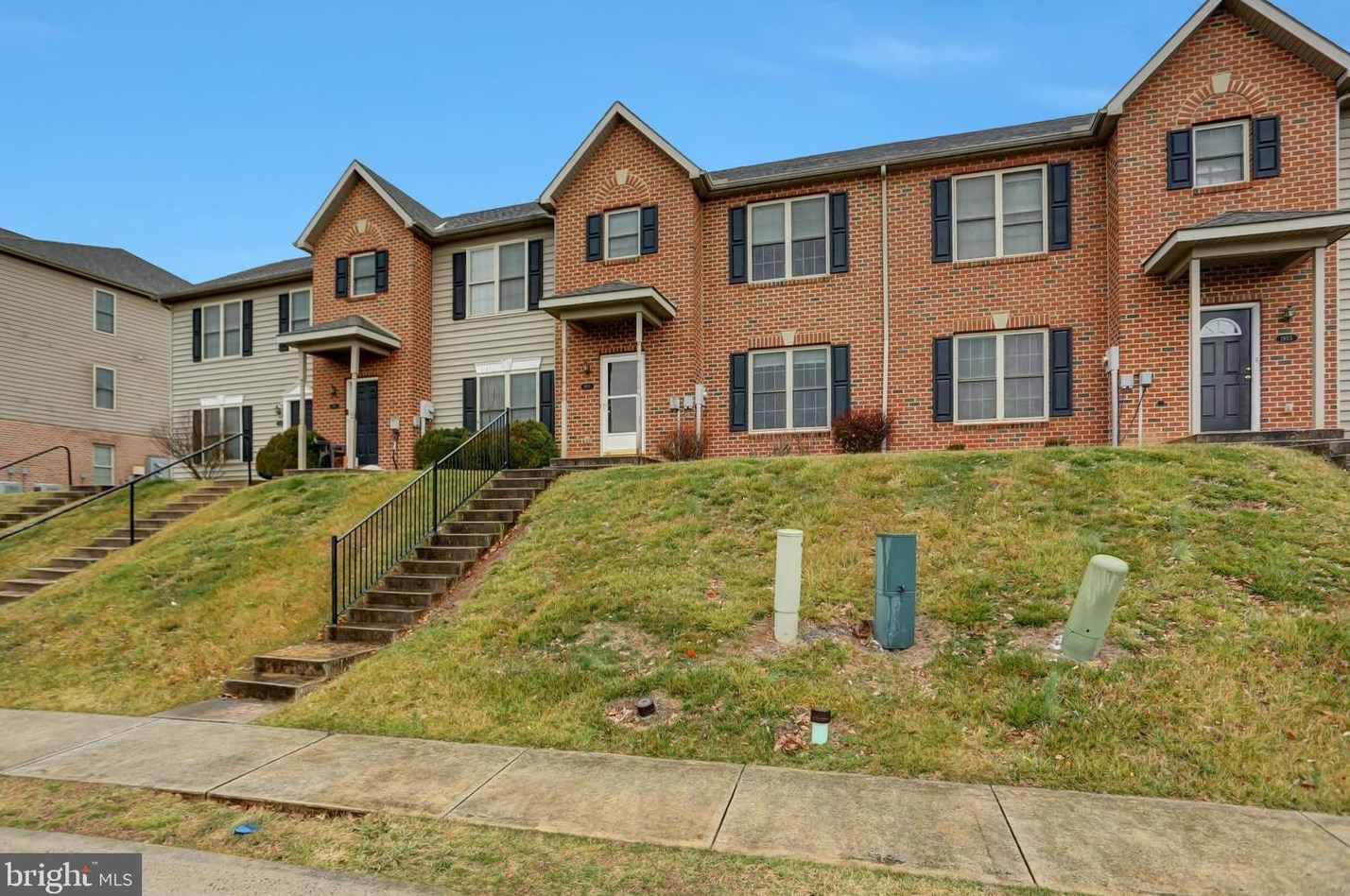 1953 Ashley Dr, Chambersburg, PA 17201-3932