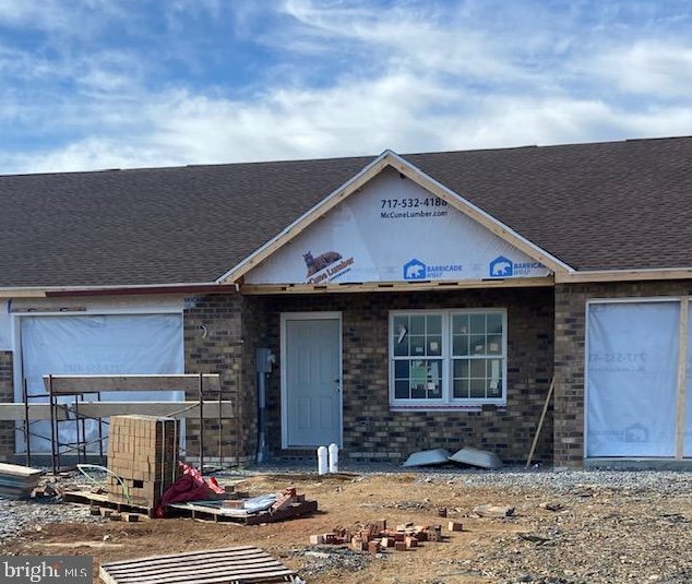 332 Franklin Way, Lees Cross Roads, PA 17257