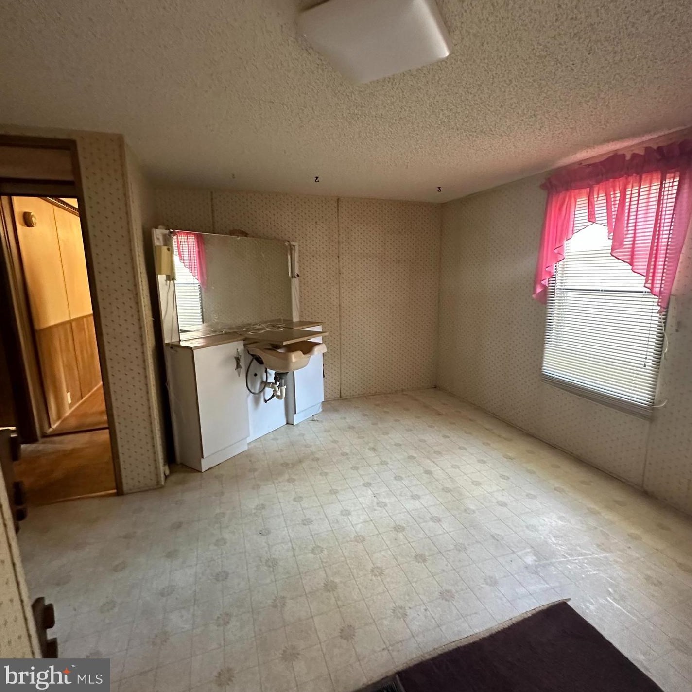 1517 Black Gap Rd, Fayetteville PA  17222-9772 exterior