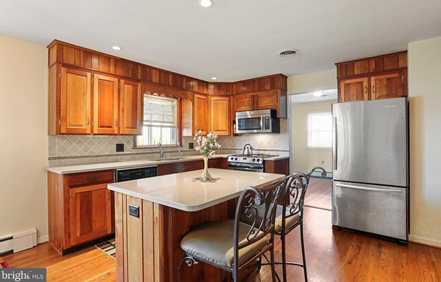 531 Mentzer Ave, Chambersburg PA  17201-1429 exterior